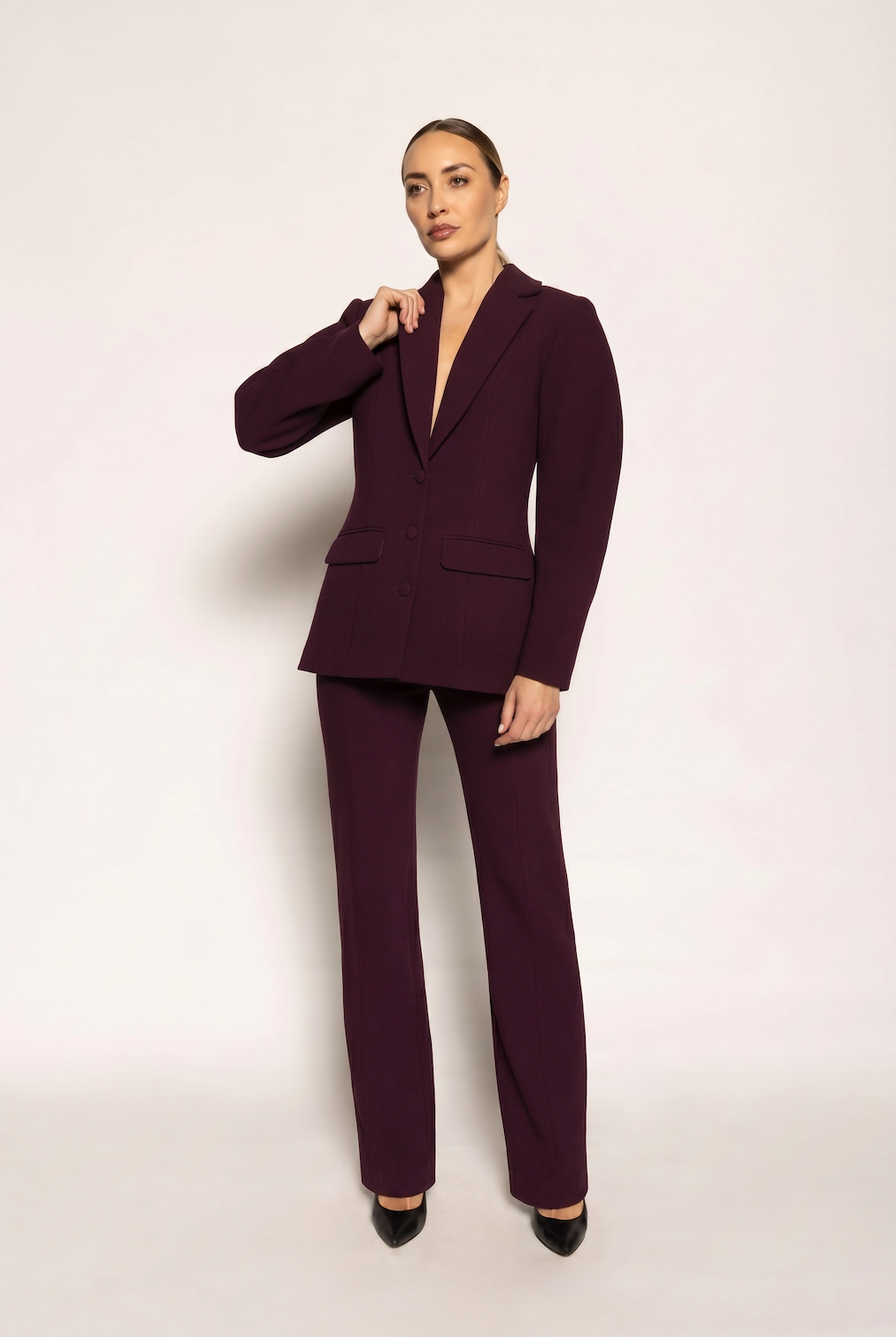 Why Made-To-Measure Fashion Is Becoming The New Luxury Standard For Women Who Lead.