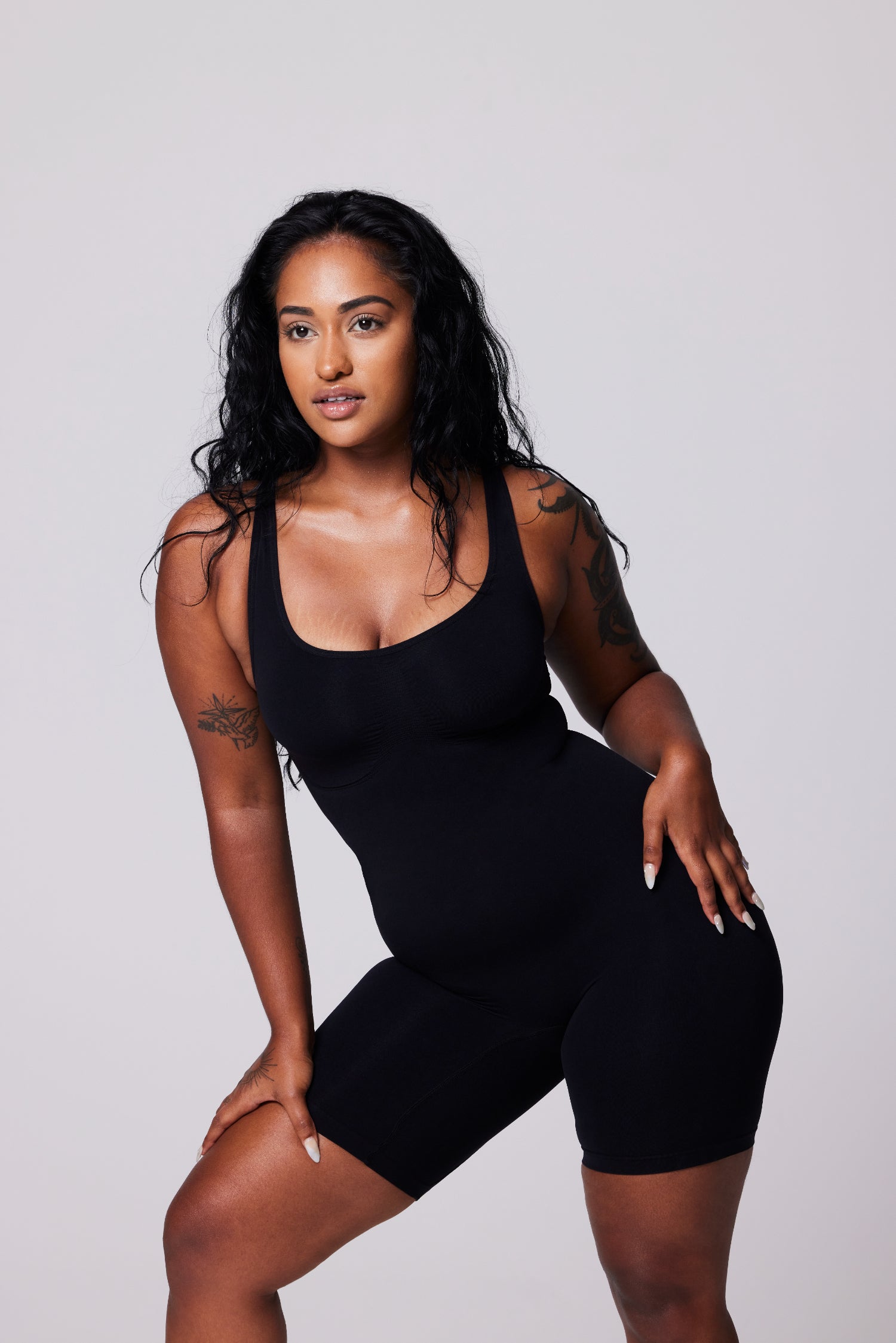 Round Neck Strap Mid-Thigh Bodysuit | Black Beauty