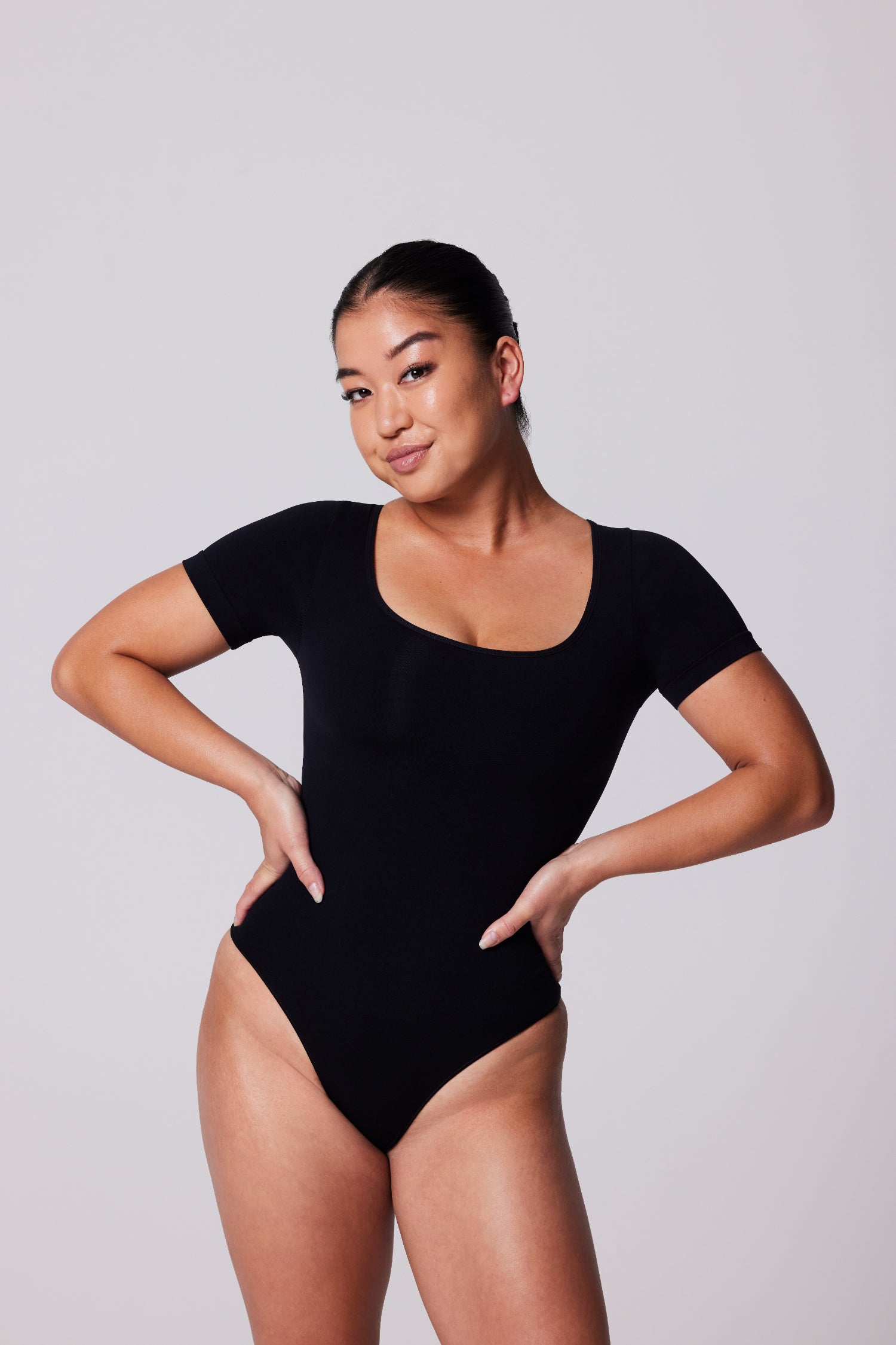 V-Neck Sleeve Brief Bodysuit | Black Beauty