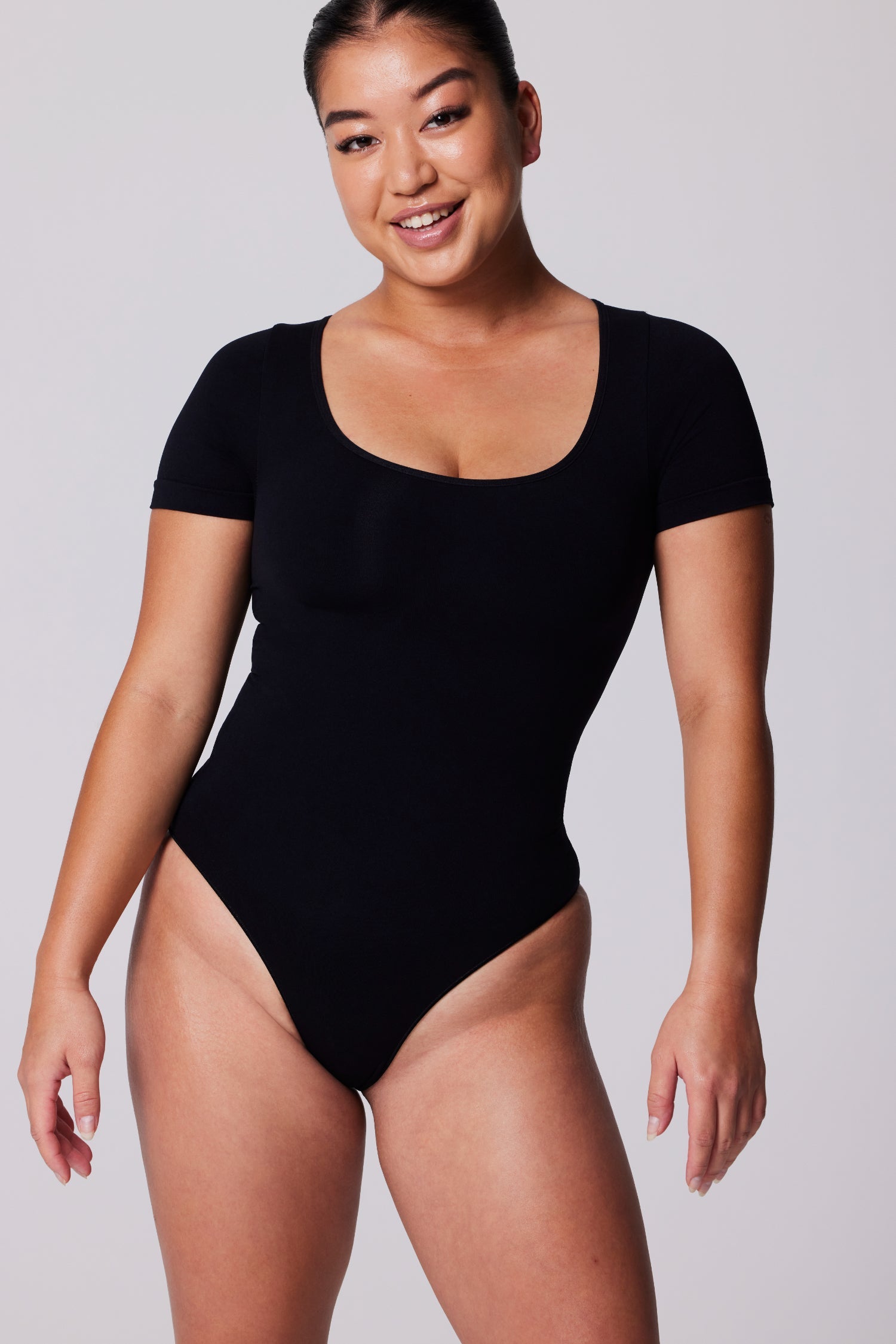 V-Neck Sleeve Brief Bodysuit | Black Beauty