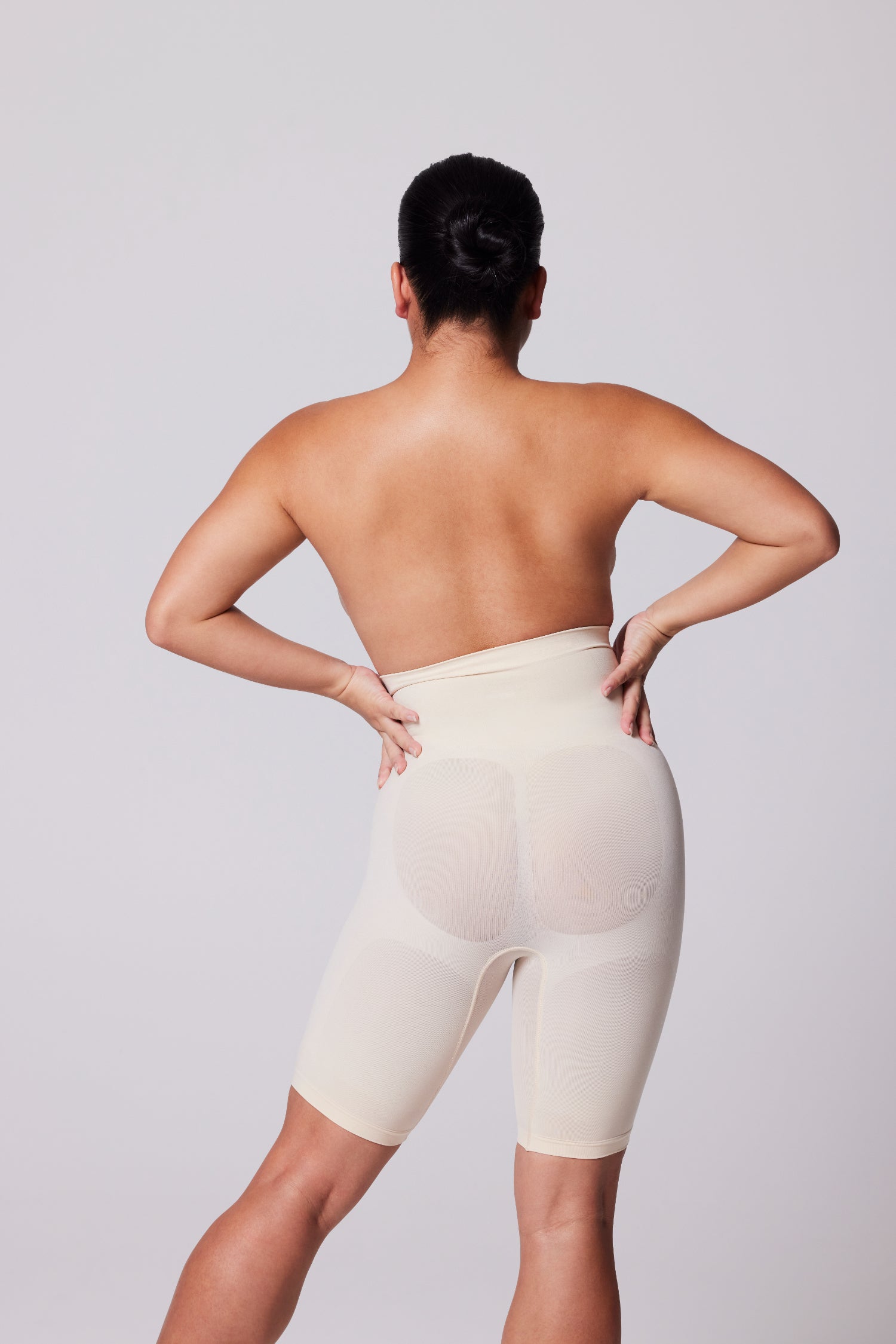 High-waist Mid-Thigh Short | Mother of Pearl